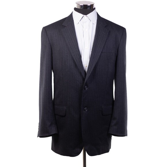 Jos A Bank Gray striped 2-piece suit men size 42L Pleated pants sz - Picture 2 of 16